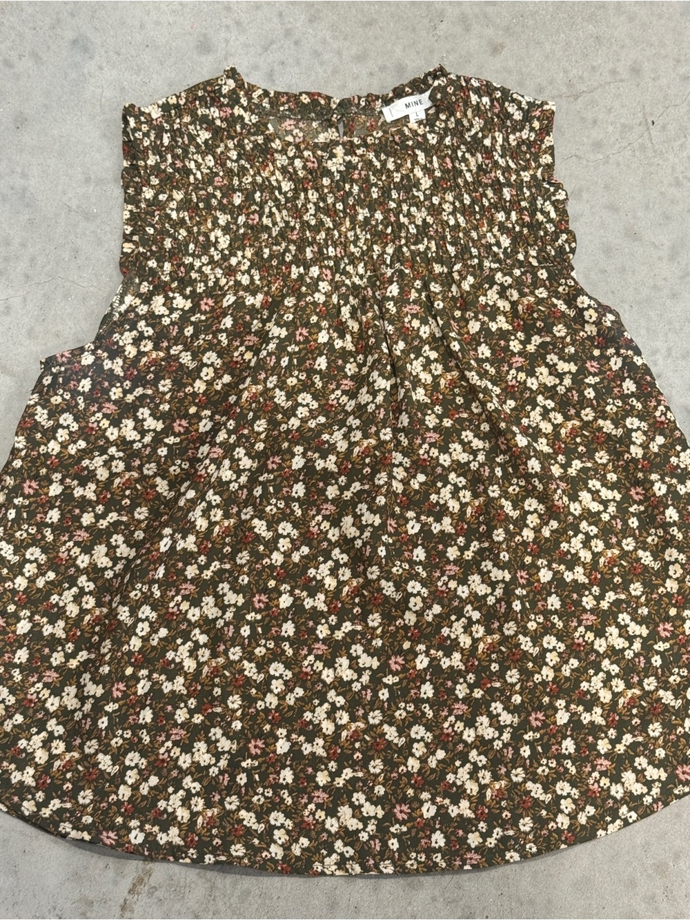 Mine Olive Floral Smocked Sleeveless Top
